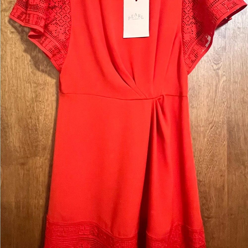 Pearl Scarlet Mini Dress with Lace Sleeves